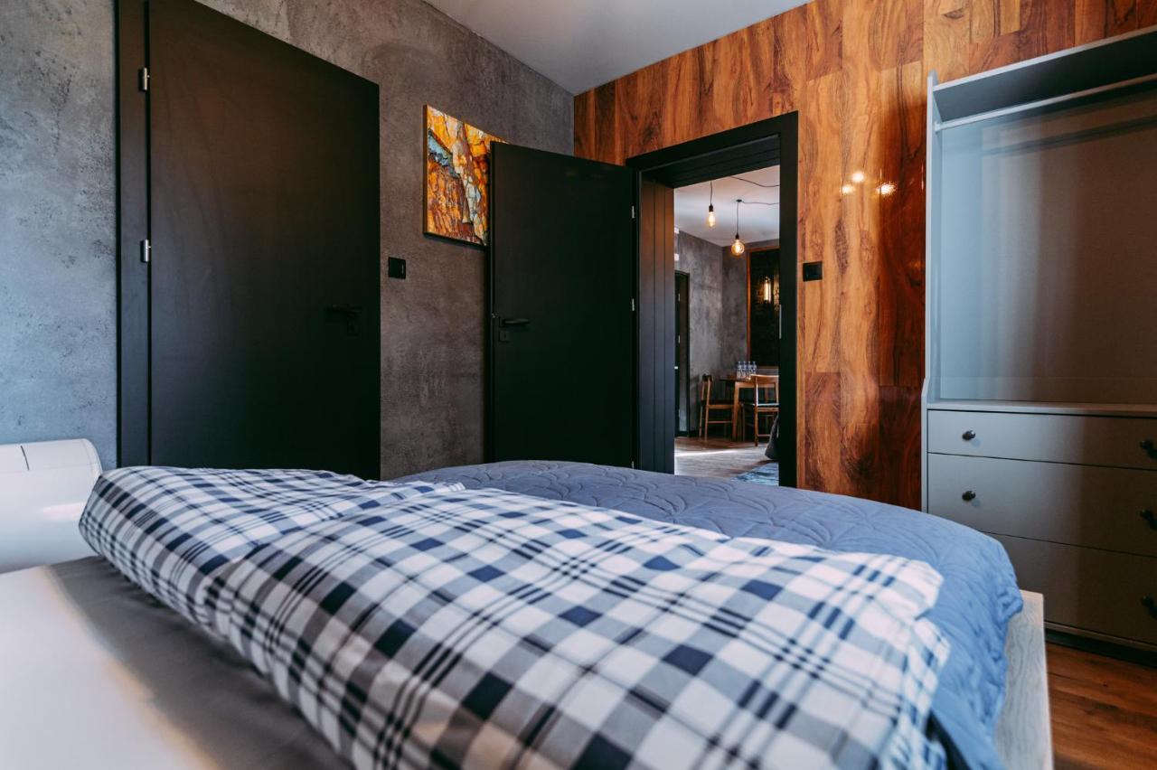 Apartment Garncarska 3 *